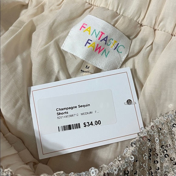 NWT Fantastic Fawn Champagne Sequin Shorts Sz Medium - Picture 5 of 6